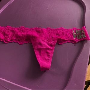 Victoria's Secret PINK thong M